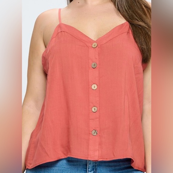 Junior plus spaghetti strap top - Picture 1 of 6